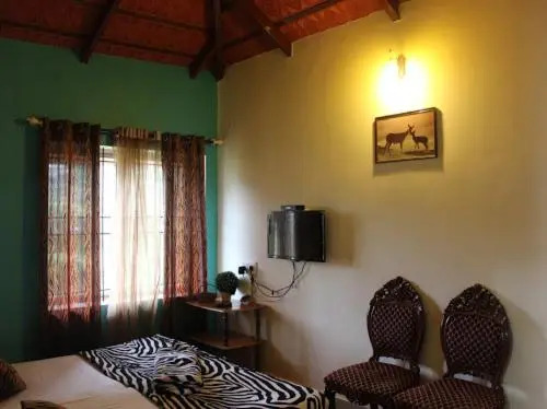 Шиккамагалуру: Mountain Valley Home Stay
