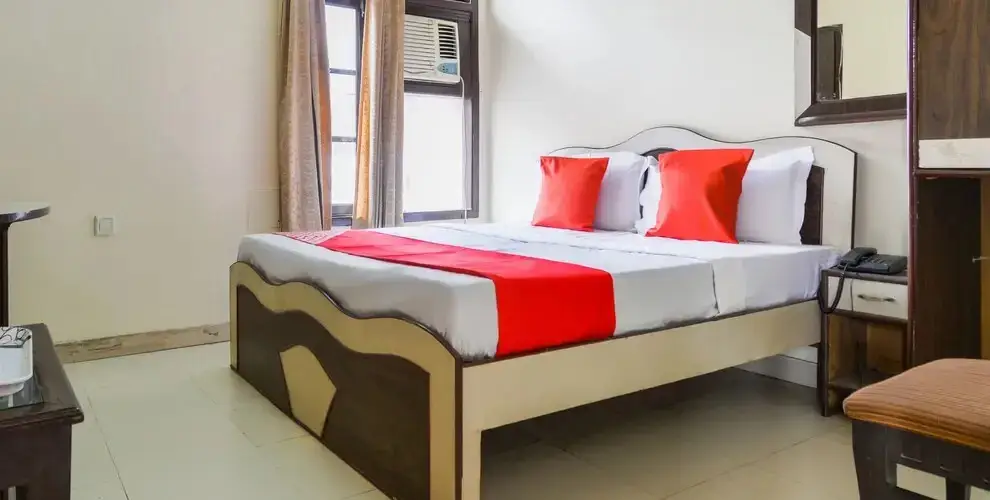 Амритсар: Hotel Surya Residency