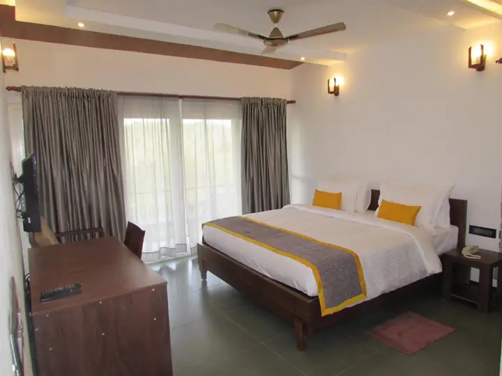 Куттикканам: Falcon Crest Vagamon