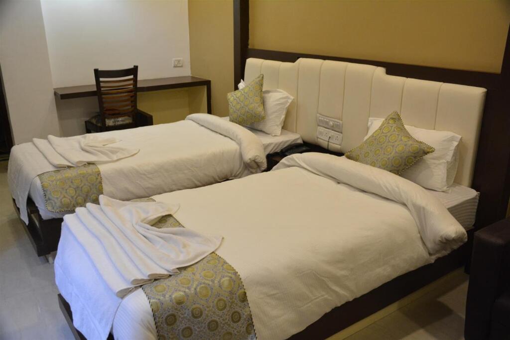 Варанаси: Hotel Raameshvaram Vatika