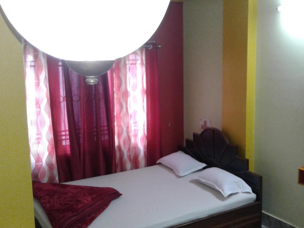 Силигури: Hotel Baidyanath