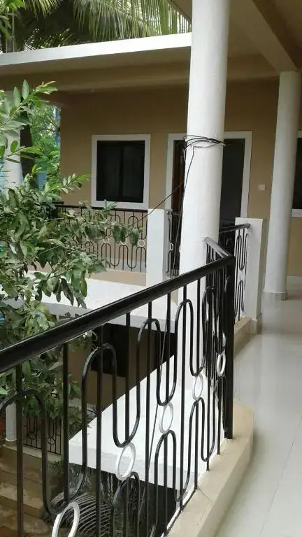 Калангут: Esha Apartment