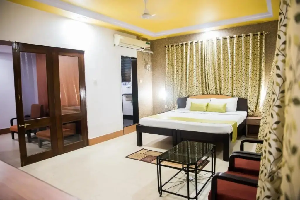 Маргао: 10765 Hotel Tanish