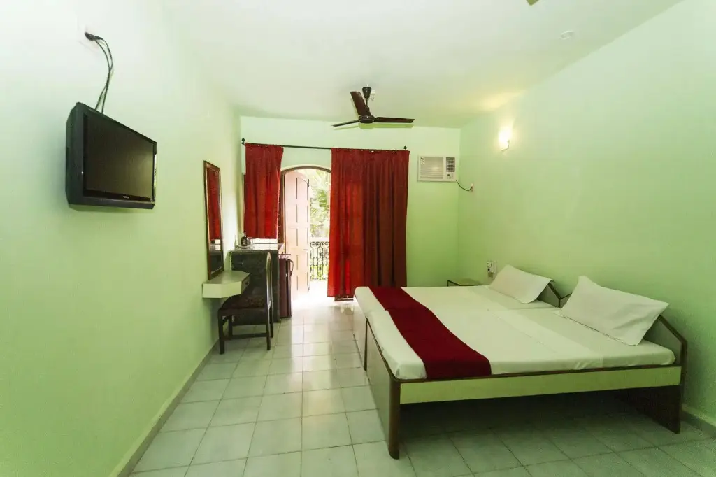 Арпора: Abalone Resort