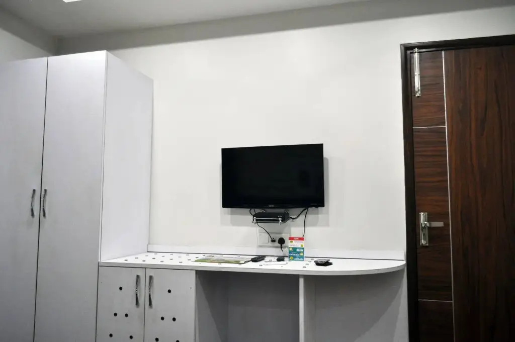 Нью-Дели: FabHotel Sehej continental