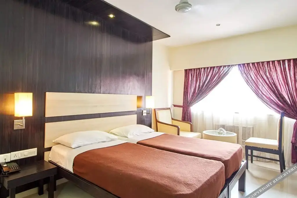 Мангалур: Ayush International Hotel