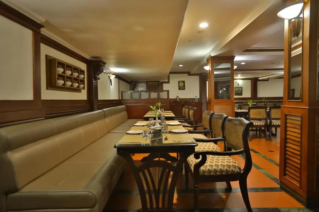 Куруппумтара: Paray Residency