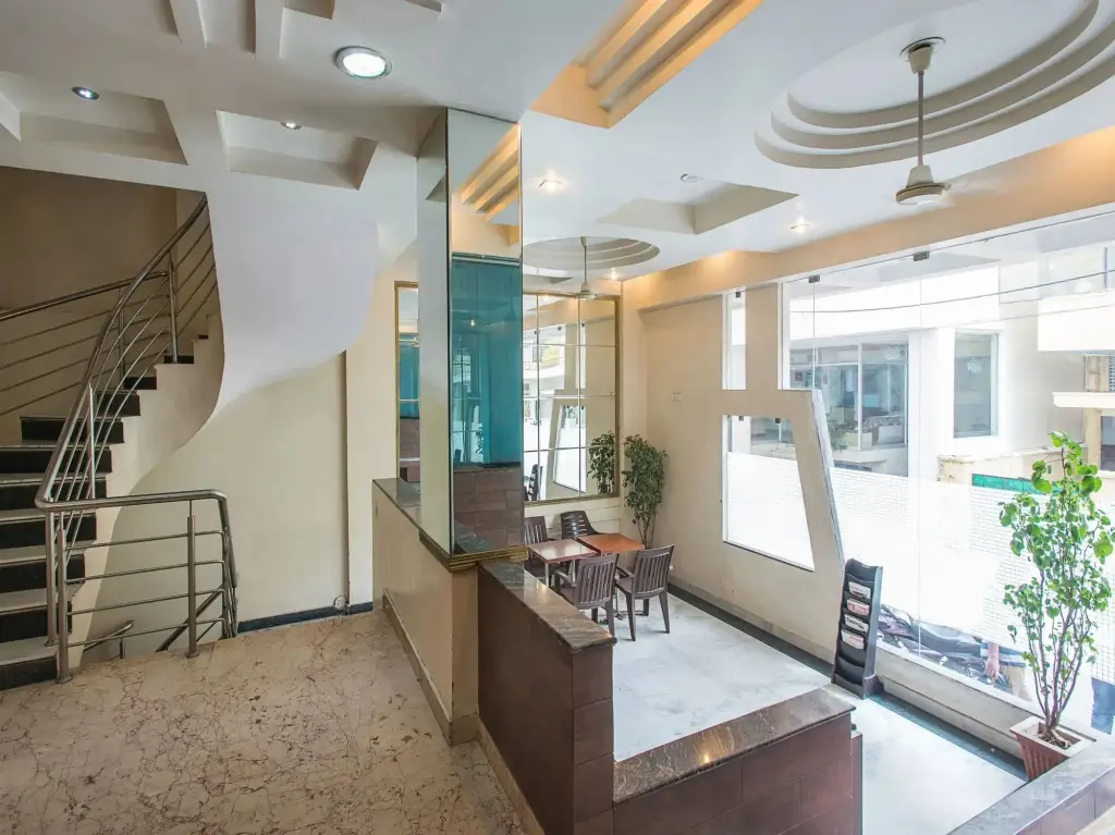 Джайпур: Hotel Ankur Palace