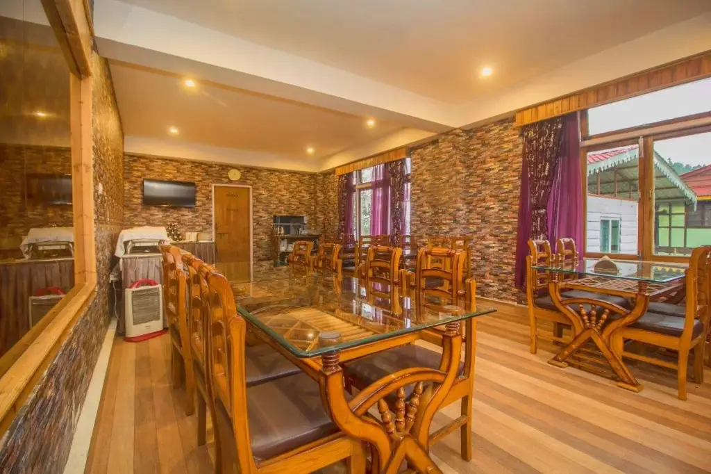 Пеллинг: Alpine Village Resort