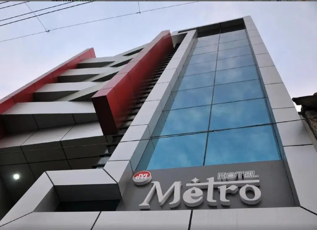 Hotel Metro — фото 1