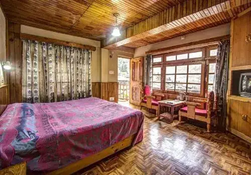 Манали: Himalayan Country House