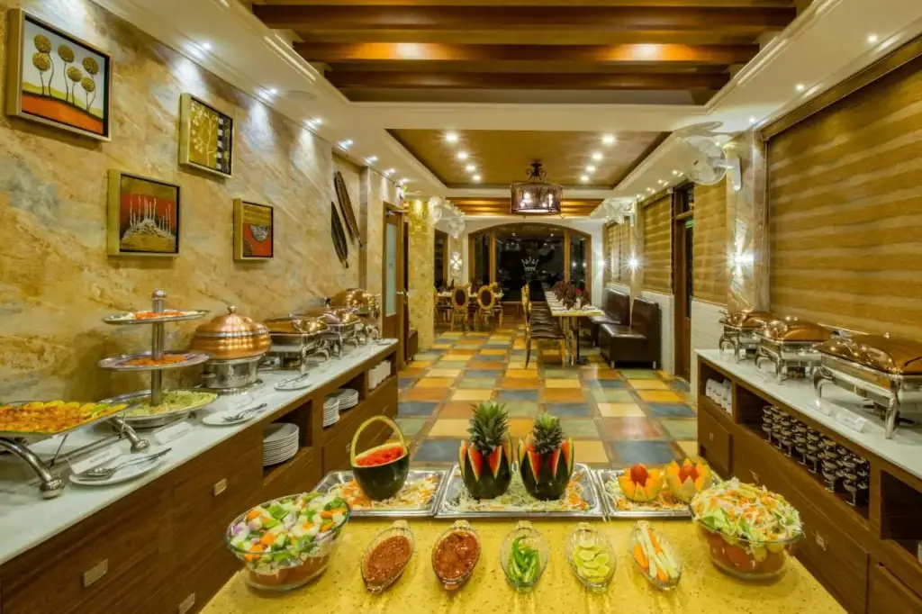 Куттикканам: Crown Valley Resorts