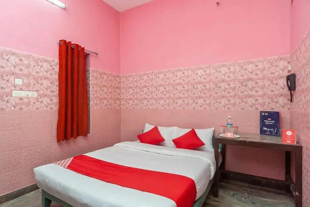 Калапет: Auro GP Guest House