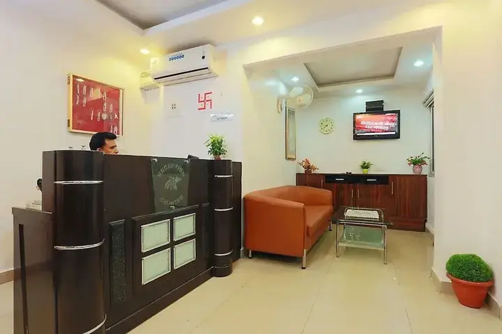 Бхивади: Hotel Pawanputra