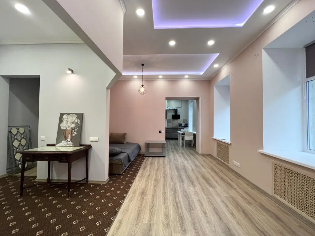 Санкт-Петербург: Апартаменты Modern apartment near the Hermitage