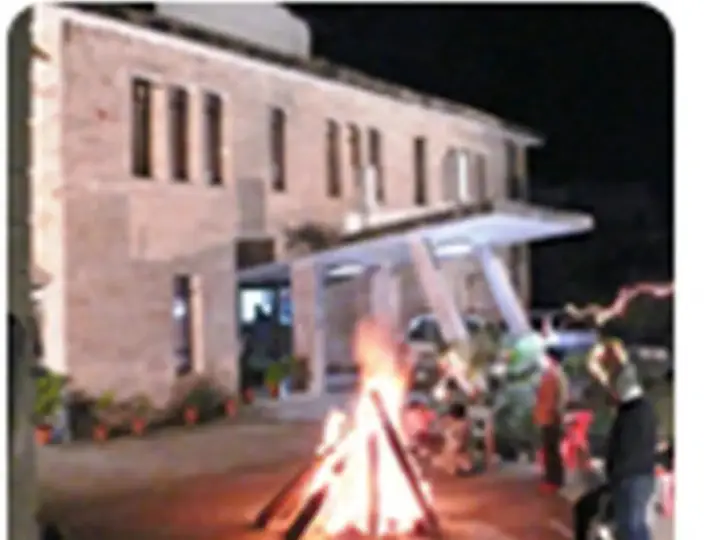 carousel image 1