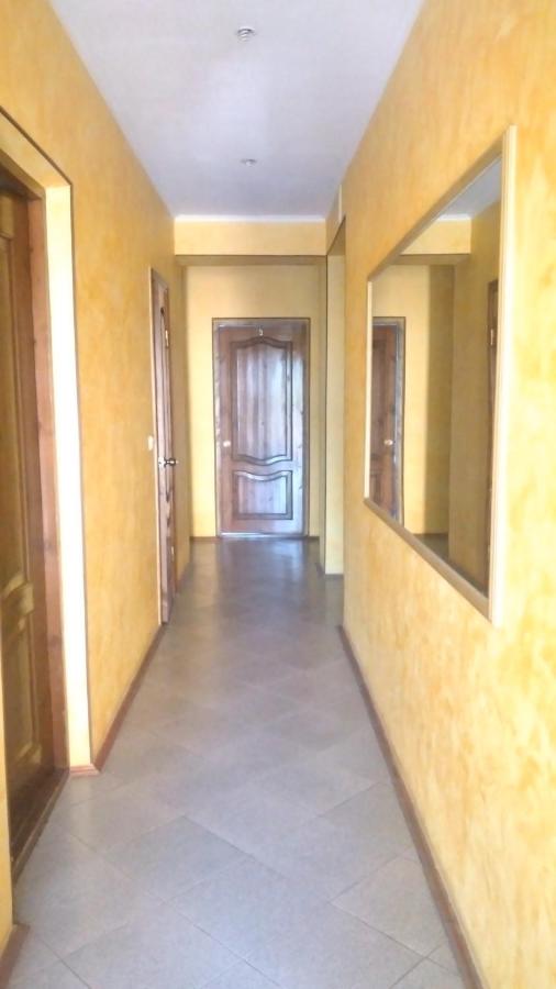 Витязево: Guest House Kristina