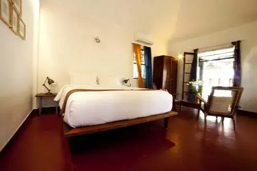 Cherthala: Kayal Island Retreat