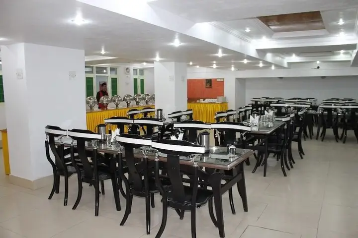 Шринагар: Hotel Grand Habib