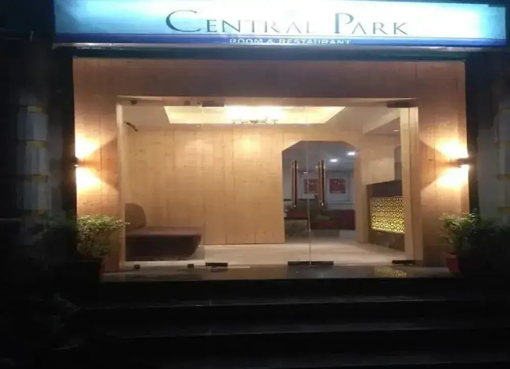 The Park Hotel — фото 1