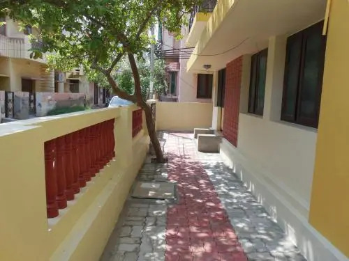 Мадурай: Jaideep Service Apartment