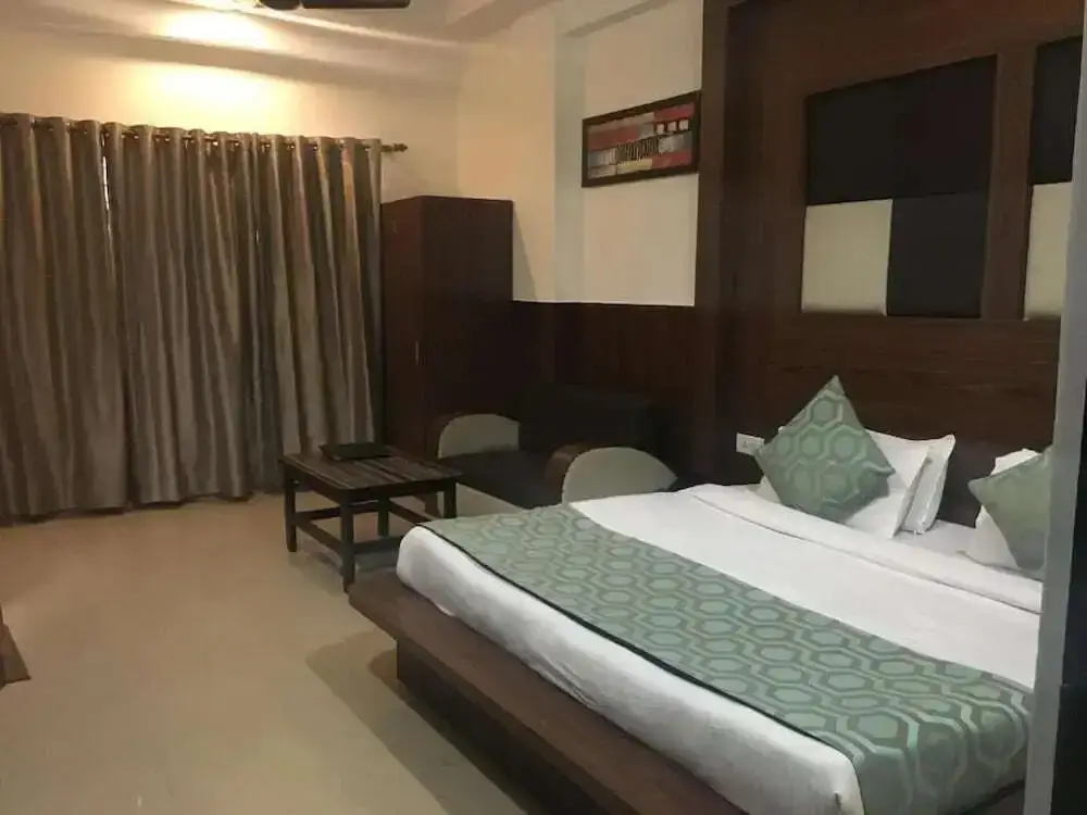 Патнитоп: Maharaja Resorts
