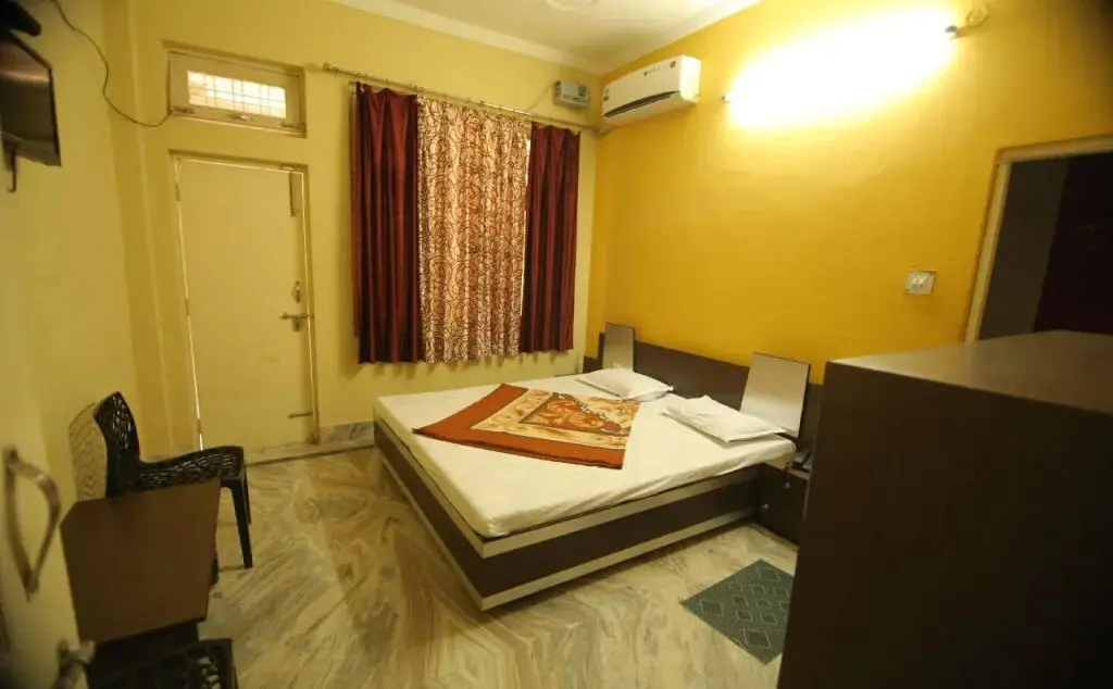 Ришикеш: Hotel Madhusudan