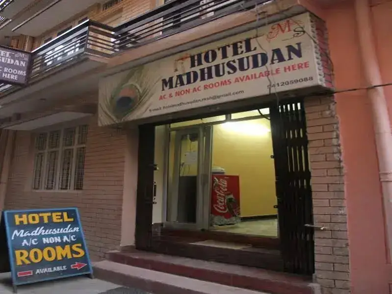 Ришикеш: Hotel Madhusudan