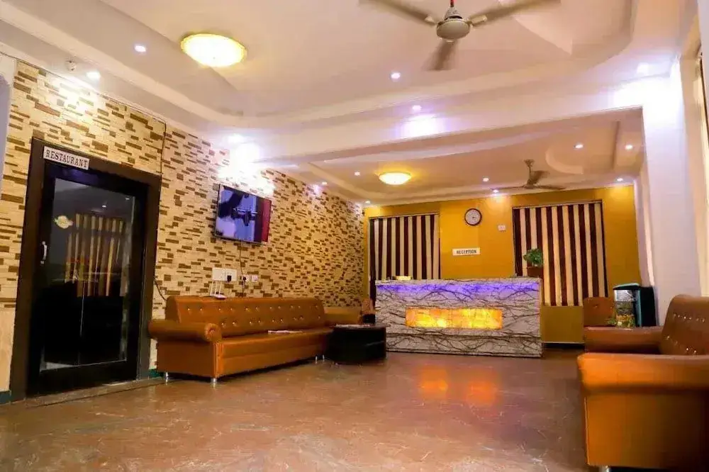 Агра: Hotel Prashant Palace