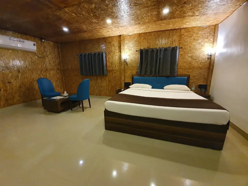 Лонавала: Whispering Woods Resort-Lonavala