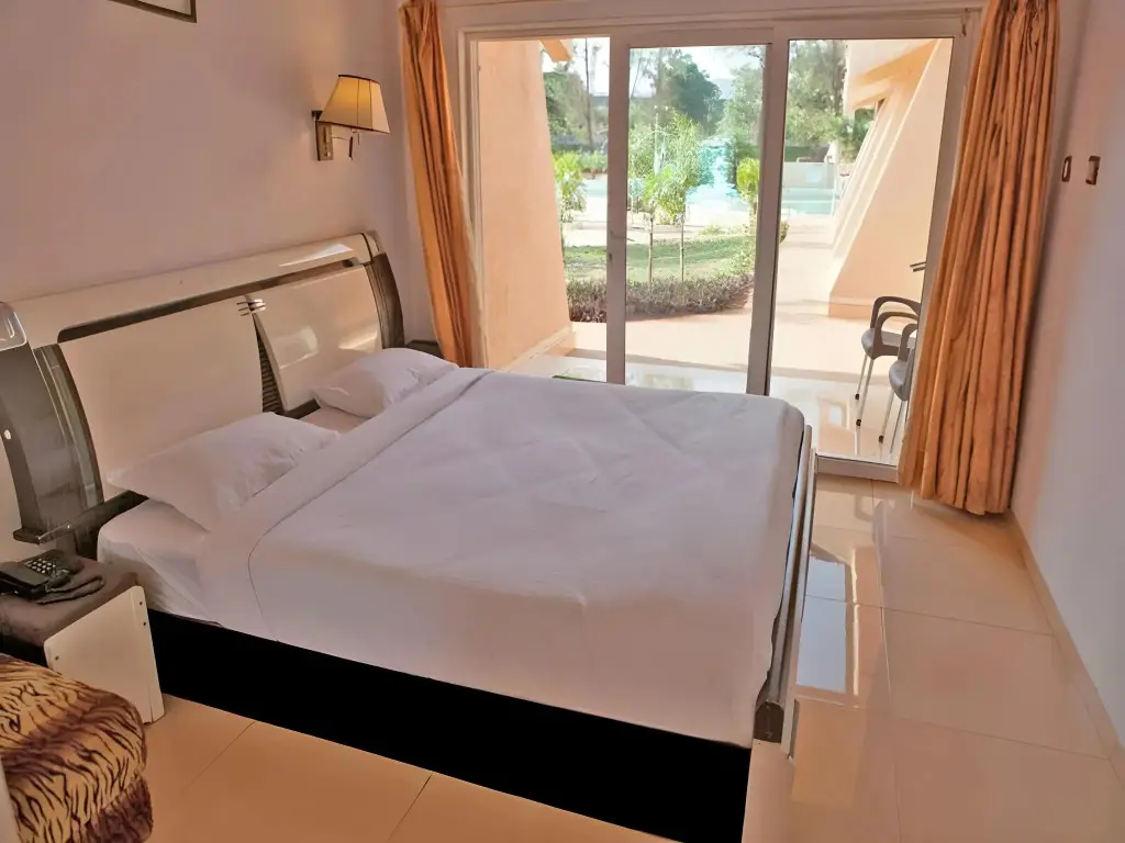Лонавала: Whispering Woods Resort-Lonavala