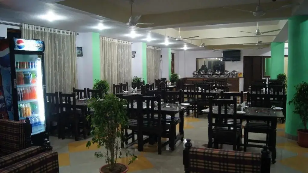 Амбер: Hotel Roma Palace