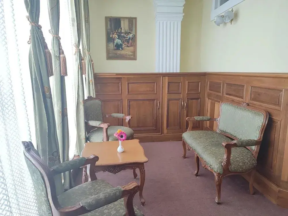 Гангток: The New Castle Hotel