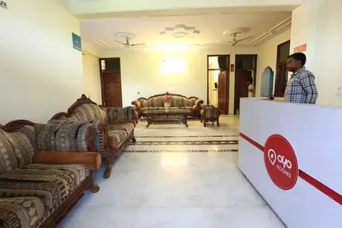 OYO Rooms Noida Sector 52 Block A — фото 1