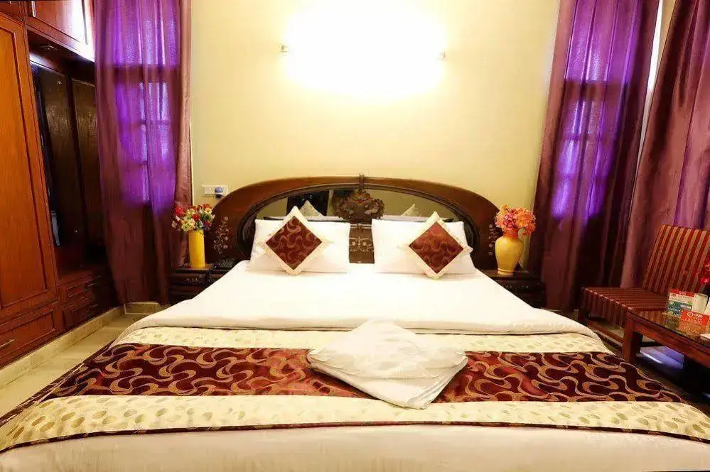 Нойда: OYO Rooms Noida Sector 52 Block A