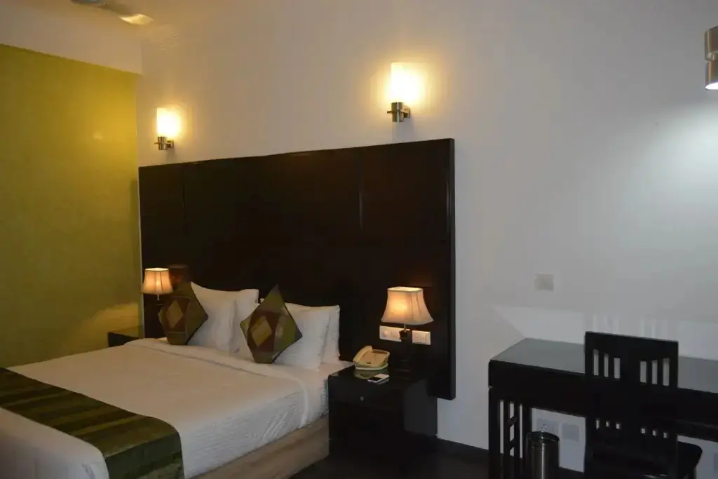 Нью-Дели: FabHotel New Friends Colony