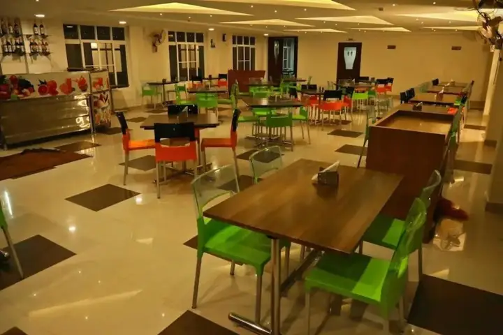 Бандипур: Sasthapuri Hotels