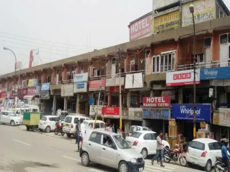 Катра: Hotel Ranbir Yatri Bhawan
