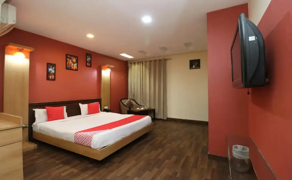 Лудхиана: Hotel Ivory Retreat