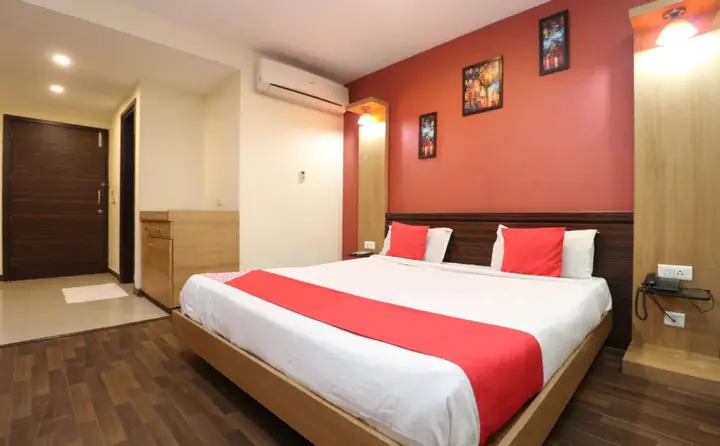 Лудхиана: Hotel Ivory Retreat