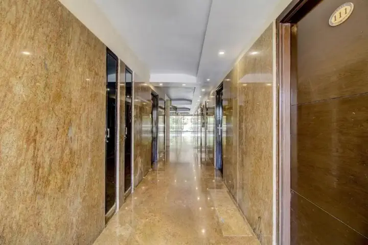 Гора Абу: Royale Palace