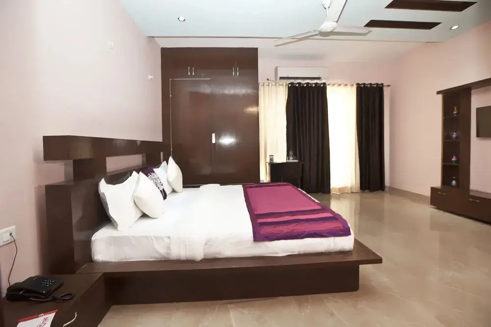Гуруграм: OYO Rooms Huda City Center Market District