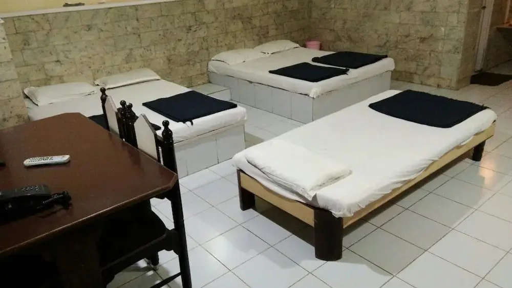 Дварка: Hotel Meera