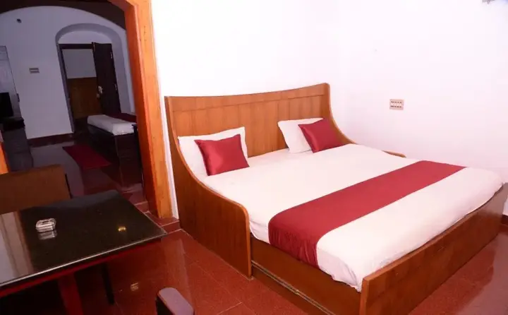 Ути: Pebrock Heritage Inn