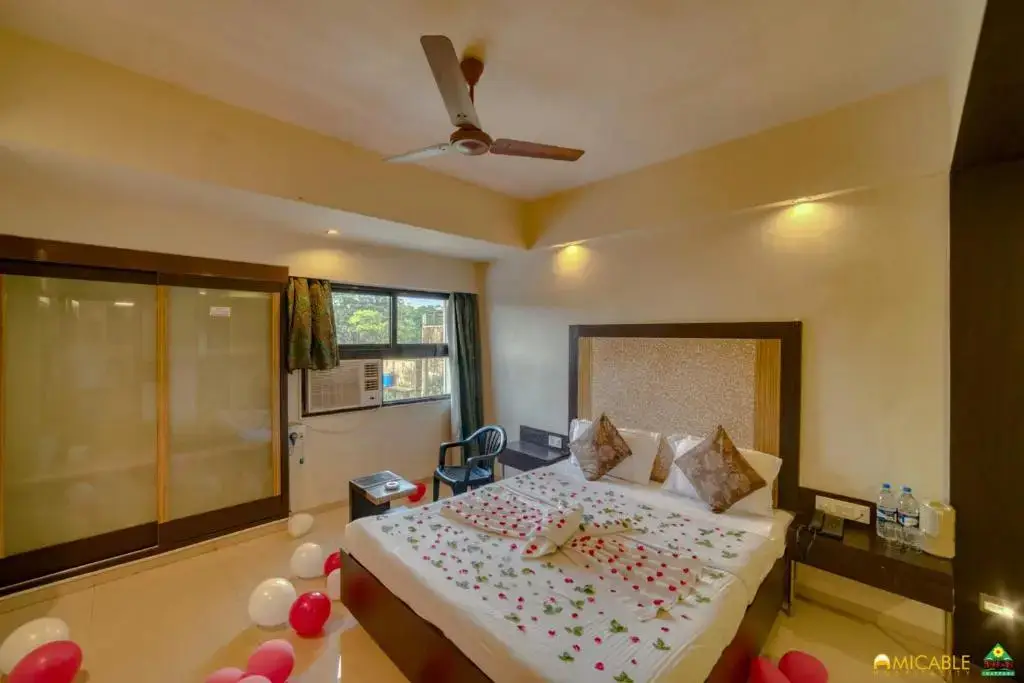 Игатпури: Hotel Ashwin Igatpuri, Pure Veg & Jain Food