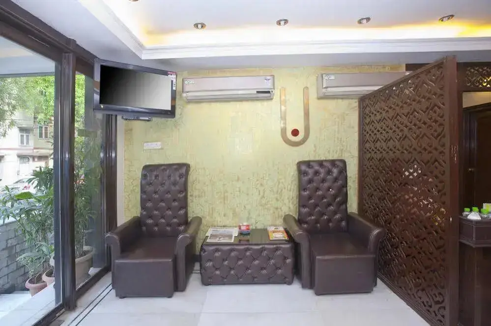 OYO Rooms C R Park — фото 1