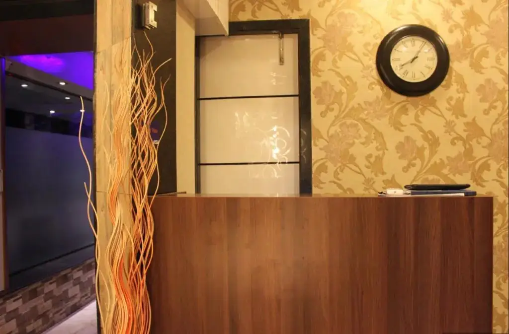 Сурат: Hotel Welcome Palace