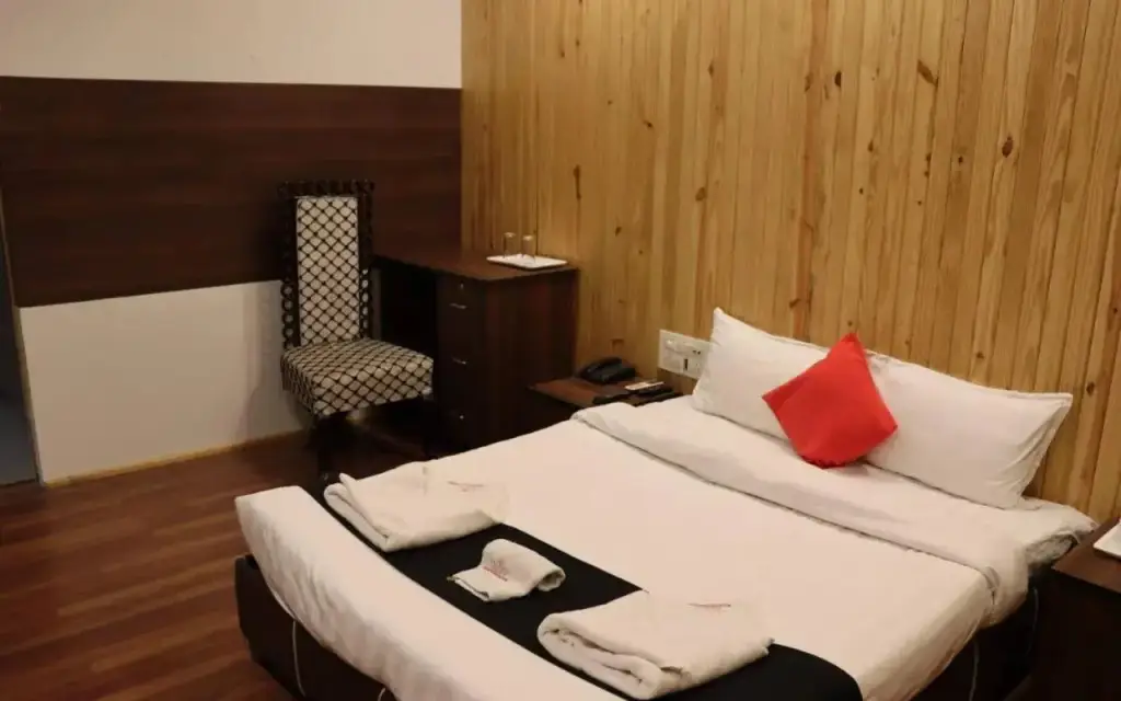 Сурат: Hotel Welcome Palace