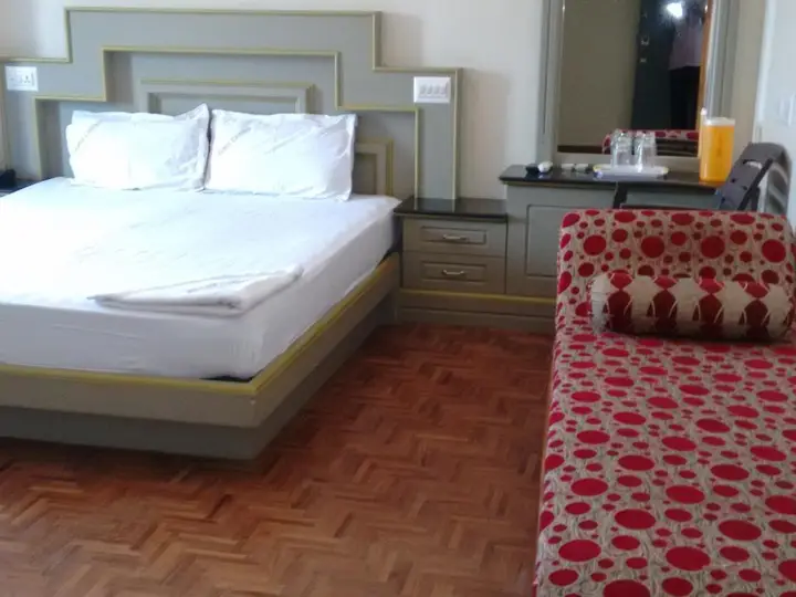Eraniel: Hotel Chithra
