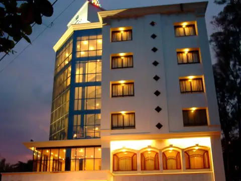 Citrus Hotel Kolhapur — фото 1